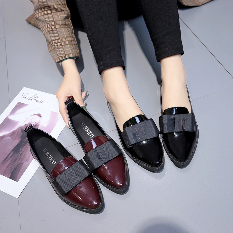Women Shoes With Heels - ブラック/ワインレッドのパテントレザーのポインテッドトゥフラットシューズ、ボウノットスリッポンローファー、普段使いやビジネスシーンに最適な万能ドレスシューズ