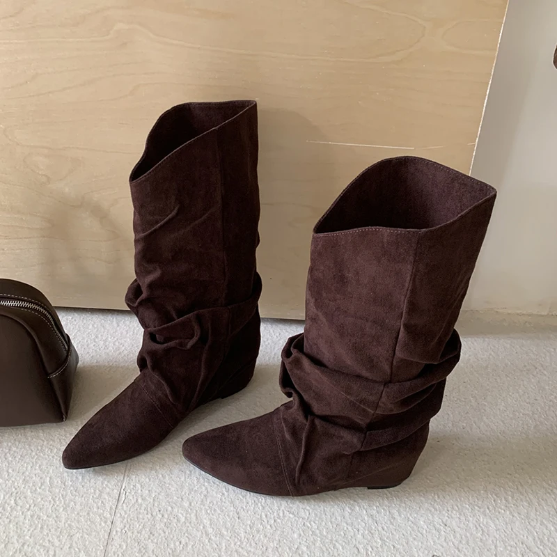 Women'S Shoes Trending 2025 - フラットレディースブーツ ポインテッドトゥ デザイナー ミッドカーフシューズ 冬 2025
