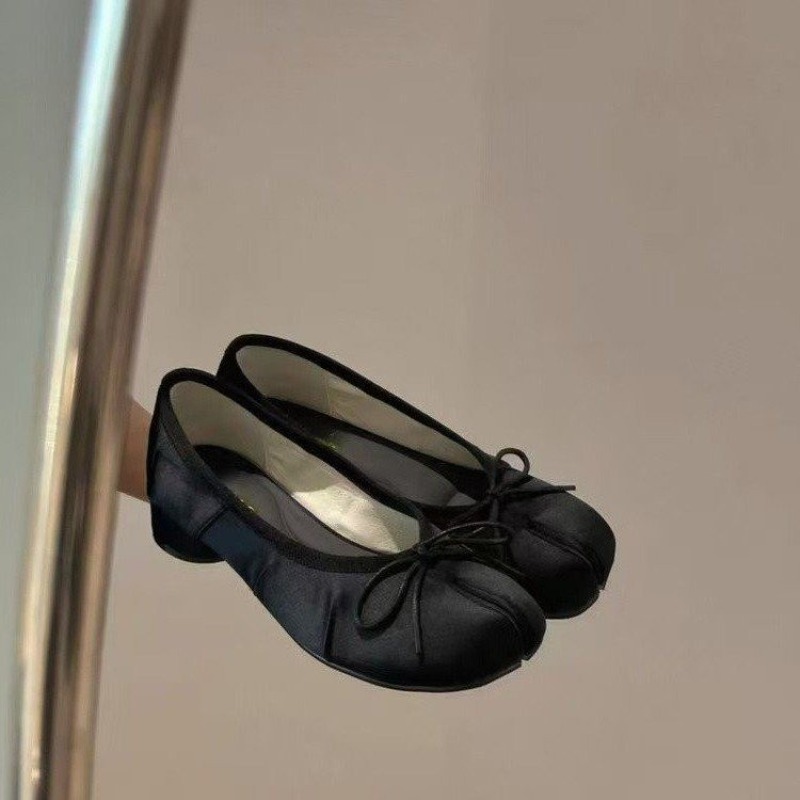 スイートボウ レディース 2026年春新作 スリッポン 軽量 - Shoes Women Pumps のレビューと価格