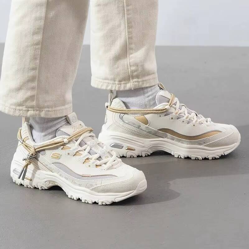 スケッチャーズ 新しい女性 D'Lites 1.0 パンダシ - Women Shoes Hong Kong のレビューと価格