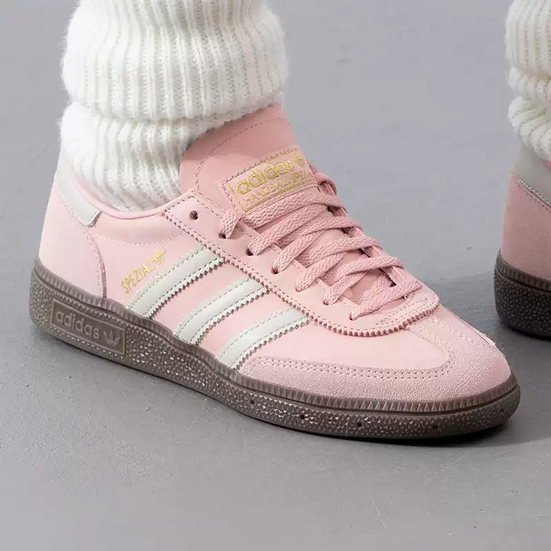 アディダス正規品のクローバー柄スニーカー、女性用、夏のスポー - Women Shoes Hong Kong のレビューと価格