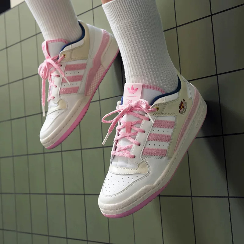 アディダス クローバー x ディズニー コラボレーション レ - Women Shoes Hong Kong のレビューと価格